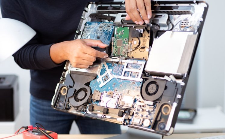 Apple-Macbook-Repair-Service-Center-Karachi-atreboot.com_2
